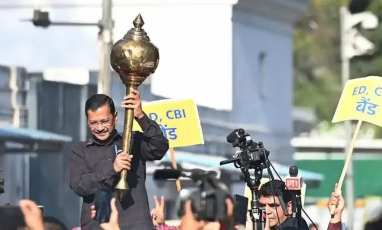 डिस्चार्ज आदेश पर अदालत की अहम टिप्पणी